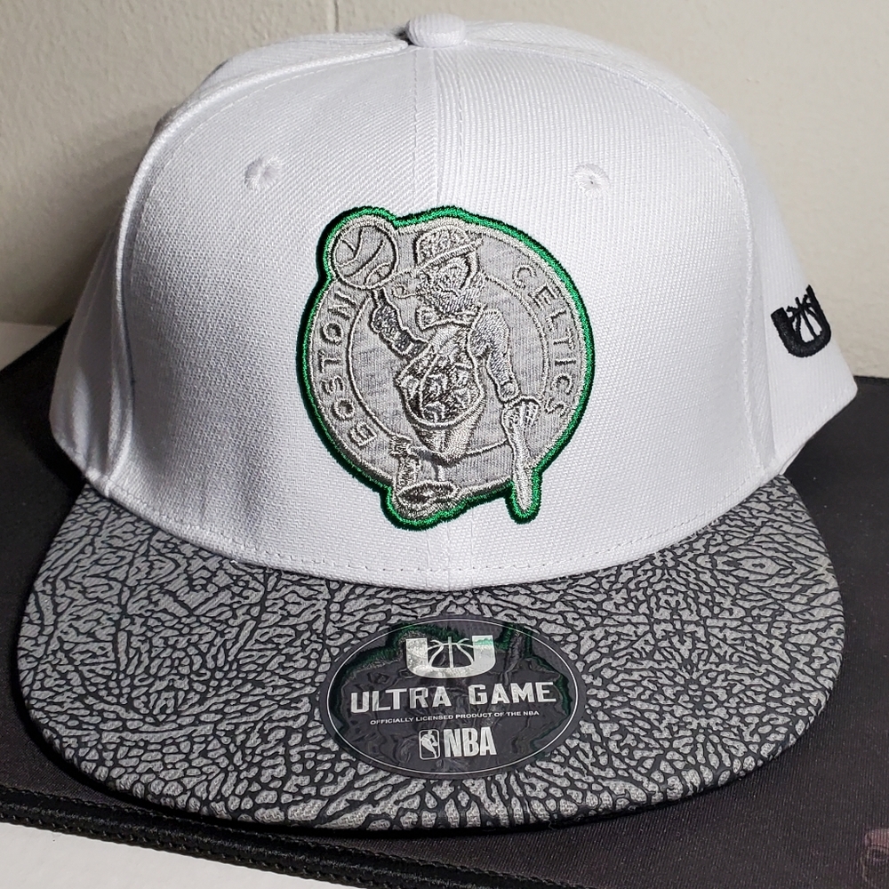 Boston Celtics White Snapback Hat NBA Basketball Cap Ultra Game Texture Brim